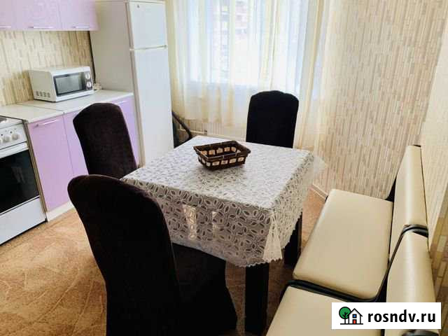 2-комнатная квартира, 62 м², 6/17 эт. в аренду посуточно в Ижевске Ижевск - изображение 1