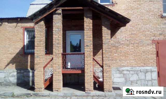 Коттедж 253 м² на участке 10.5 сот. на продажу в Бийске Бийск - изображение 1