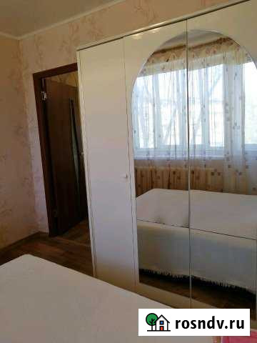 2-комнатная квартира, 40 м², 3/5 эт. в аренду посуточно в Энгельсе Энгельс - изображение 1