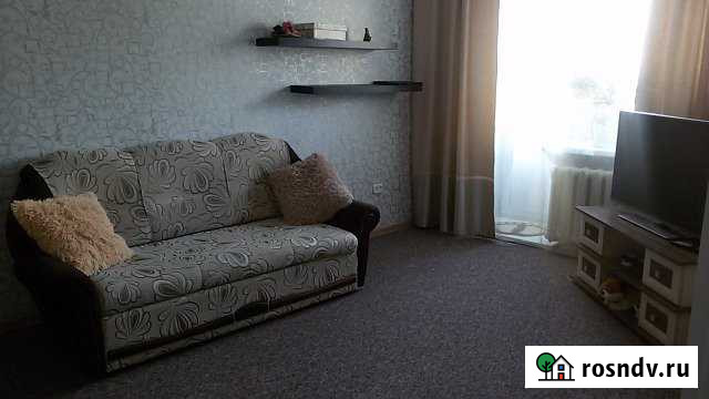 3-комнатная квартира, 60 м², 2/5 эт. в аренду посуточно в Яровом Яровое - изображение 1