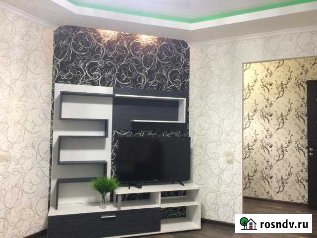 2-комнатная квартира, 53 м², 3/10 эт. в аренду на длительный срок в Нижнекамске Нижнекамск - изображение 1