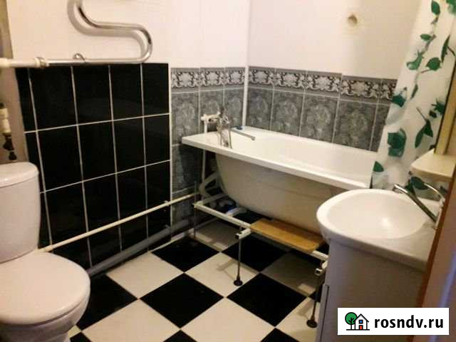 2-комнатная квартира, 54 м², 2/5 эт. в аренду на длительный срок в Ишиме Ишим - изображение 1