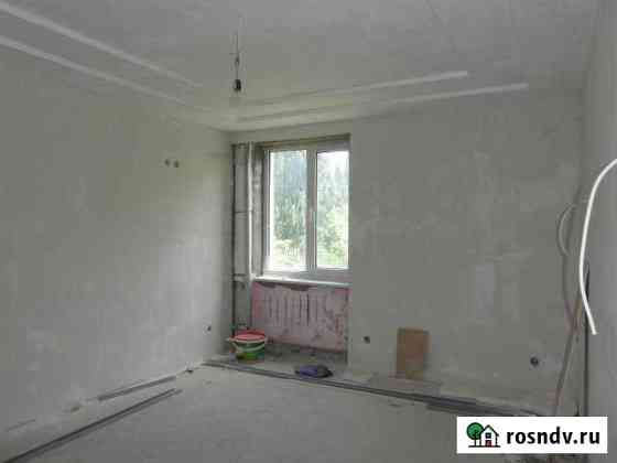 2-комнатная квартира, 48 м², 3/4 эт. на продажу в Алуште Алушта