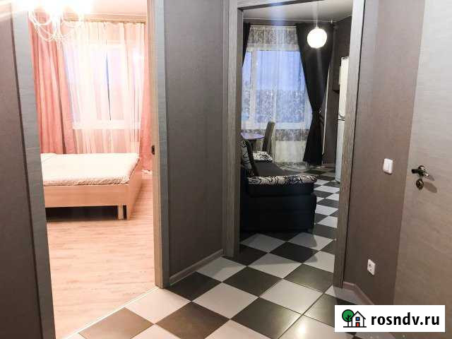 1-комнатная квартира, 39 м², 1/9 эт. в аренду посуточно в Пскове Псков - изображение 1