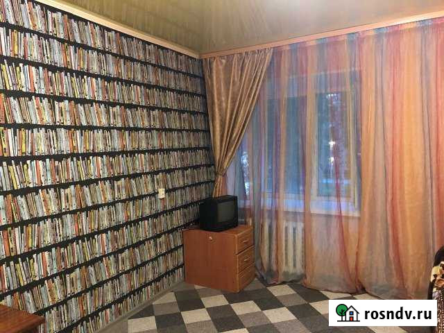 Комната 14 кв.м. в &gt; 9-к, 2/5 эт. Нижневартовск - изображение 1