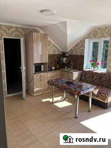 Комната 15 м² в 4-ком. кв., 1/2 эт. в аренду на длительный срок в Геленджике Геленджик - изображение 1