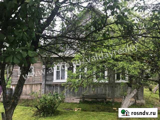 Дом 50 м² на участке 17 сот. на продажу в Валдае Валдай - изображение 1
