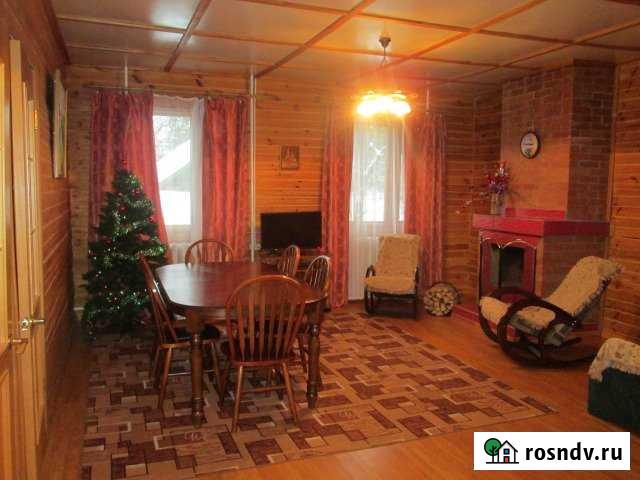 Коттедж 140 м² на участке 4 сот. в аренду посуточно в Великом Новгороде Великий Новгород - изображение 1