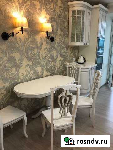 2-комнатная квартира, 80 м², 9/14 эт. в аренду на длительный срок во Владивостоке Владивосток - изображение 1