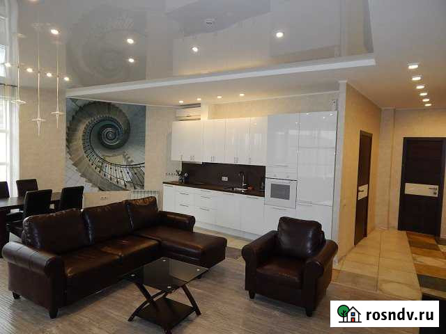 3-комнатная квартира, 150 м², 5/16 эт. в аренду посуточно в Новосибирске Новосибирск - изображение 1