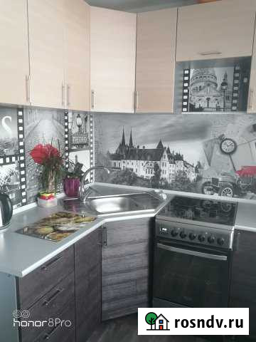 1-комнатная квартира, 37 м², 3/5 эт. в аренду посуточно в Когалыме Когалым - изображение 1