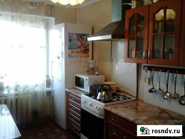 3-комнатная квартира, 60 м², 2/5 эт. в аренду на длительный срок в Азове Азов - изображение 1