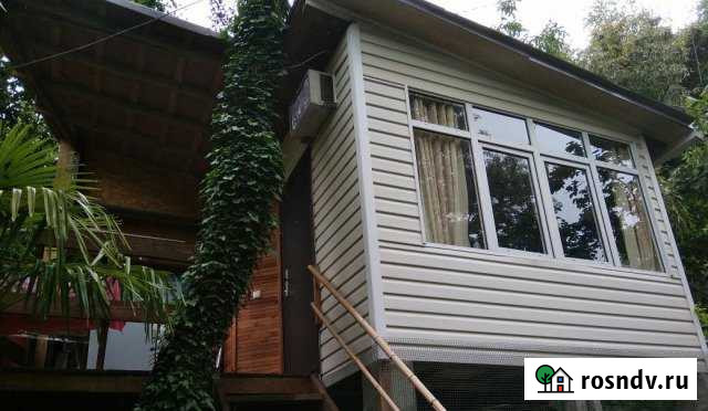 Дом 20 м² на участке 1 сот. в аренду на длительный срок в Сочи Сочи - изображение 1