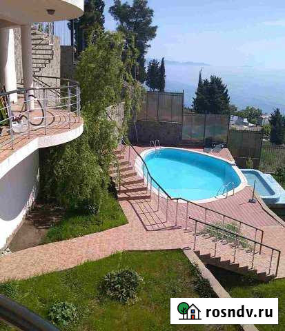 Таунхаус 50 м² на участке 30 сот. в аренду посуточно в Алуште Алушта - изображение 1