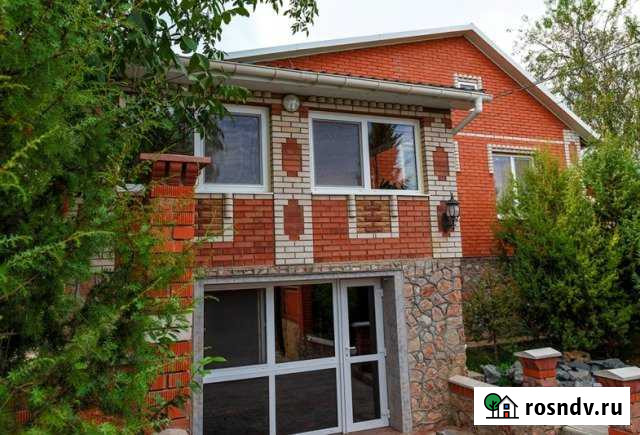 Коттедж 100 м² на участке 30 сот. в аренду посуточно в Севастополе Севастополь - изображение 1