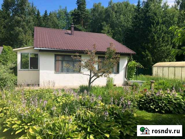 Дача 36 м² на участке 9 сот. на продажу в Кременках Кременки - изображение 1