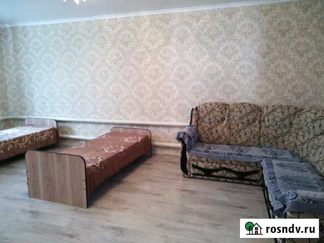 Дом 78 м² на участке 6 сот. в аренду посуточно в Соль-Илецке Соль-Илецк - изображение 1