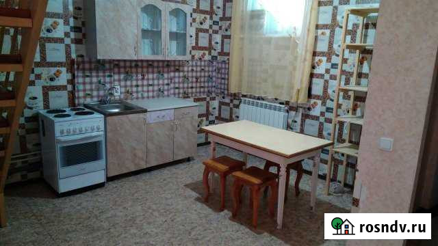 3-комнатная квартира, 100 м², 4/4 эт. в аренду на длительный срок в Маркове Маркова - изображение 1