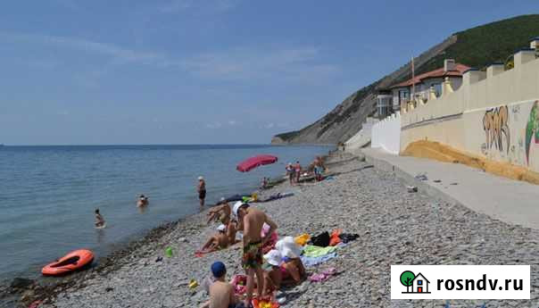 Дом 30 м² на участке 5 сот. в аренду посуточно в Новороссийске Новороссийск - изображение 1