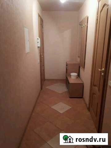 2-комнатная квартира, 46 м², 3/5 эт. в аренду посуточно в Брянске Брянск - изображение 1
