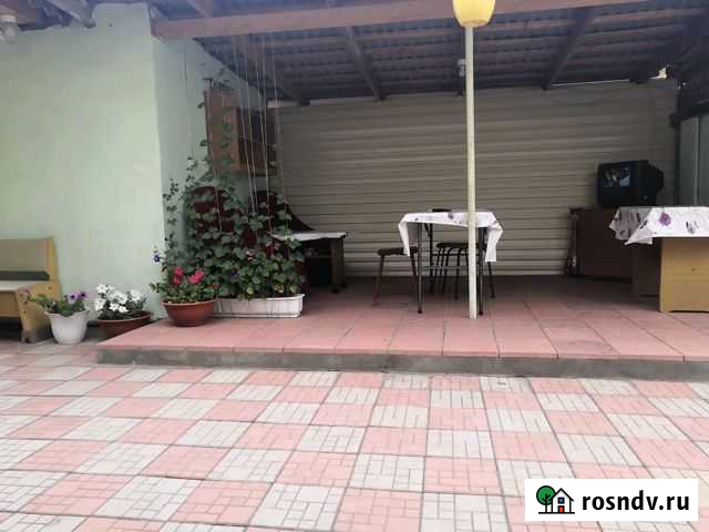 Комната 15 м² в 3-ком. кв., 1/1 эт. в аренду посуточно в Соль-Илецке Соль-Илецк - изображение 1