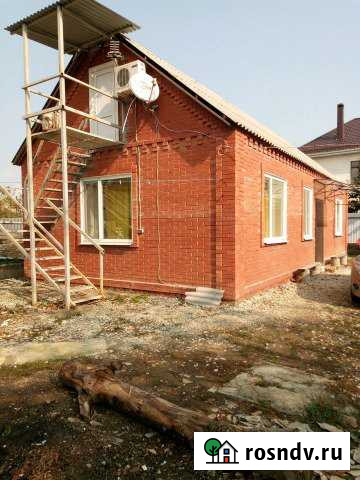 Дом 110 м² на участке 6 сот. в аренду на длительный срок в Славянске-на-Кубани Славянск-на-Кубани - изображение 1