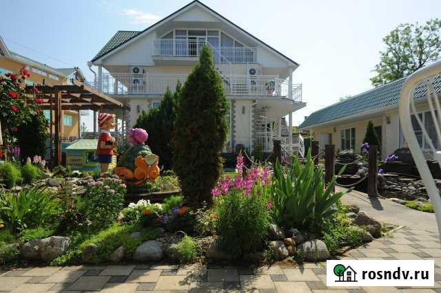 Комната 16 м² в 8-ком. кв., 1/2 эт. в аренду посуточно в Голубицкой Голубицкая - изображение 1