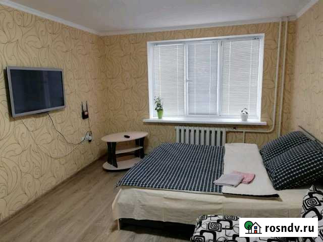 2-комнатная квартира, 43 м², 3/9 эт. в аренду посуточно в Нефтекамске Нефтекамск - изображение 1