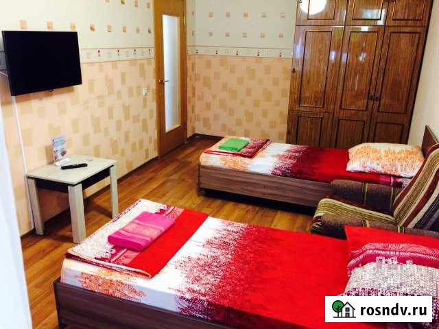 3-комнатная квартира, 60 м², 1/5 эт. в аренду посуточно в Кургане Курган - изображение 1