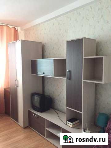 Комната 20 м² в 2-ком. кв., 6/9 эт. в аренду посуточно во Владивостоке Владивосток - изображение 1