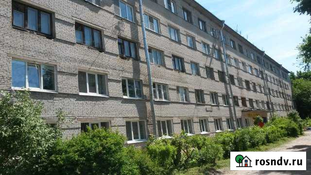 Комната 17 м² в 5-ком. кв., 3/5 эт. на продажу в Кировске Ленинградской области Кировск - изображение 1