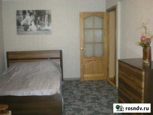 2-комнатная квартира, 45 м², 4/5 эт. в аренду посуточно в Астрахани Астрахань - изображение 1