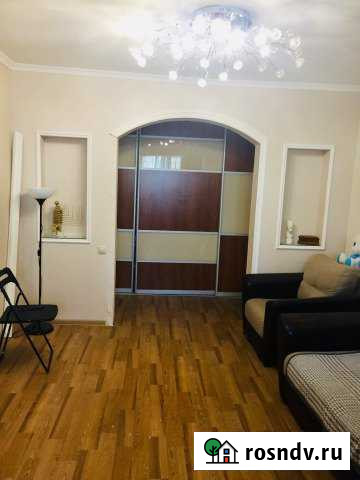 2-комнатная квартира, 55 м², 3/9 эт. в аренду на длительный срок в Батайске Батайск - изображение 1