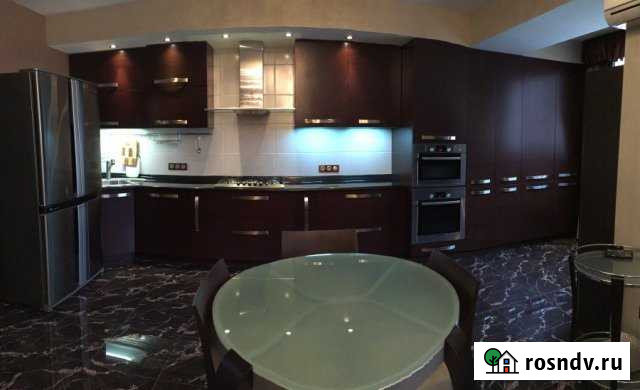 3-комнатная квартира, 125 м², 2/9 эт. в аренду на длительный срок в Астрахани Астрахань - изображение 1