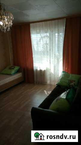 2-комнатная квартира, 50 м², 2/5 эт. в аренду посуточно в Ивделе Ивдель - изображение 1