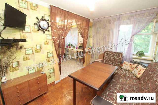 3-комнатная квартира, 56 м², 2/5 эт. в аренду посуточно в Феодосии Феодосия - изображение 1