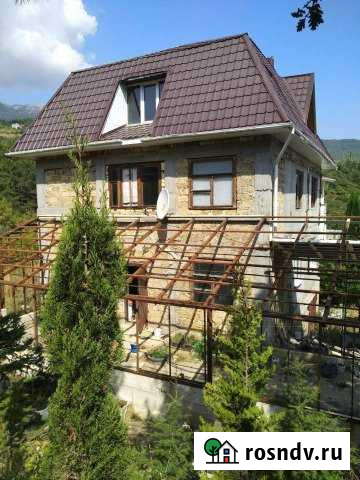 Дом 300 м² на участке 6 сот. на продажу в Алупке Алупка - изображение 1