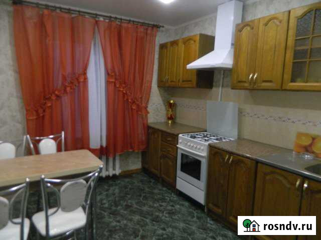 3-комнатная квартира, 63 м², 4/9 эт. в аренду посуточно в Балаково Балаково - изображение 1