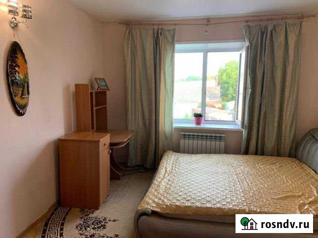 Комната 17 м² в 1-ком. кв., 2/2 эт. в аренду на длительный срок в Нестерове Нестеров - изображение 1