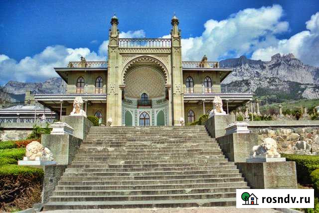 Комната 20 м² в 2-ком. кв., 1/1 эт. в аренду посуточно в Алупке Алупка - изображение 1