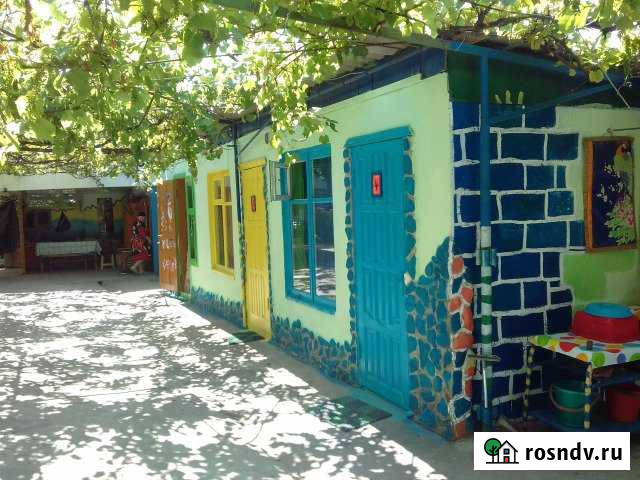 Комната 9 м² в 4-ком. кв., 1/1 эт. в аренду посуточно в Джубге кп Джубга кп - изображение 1