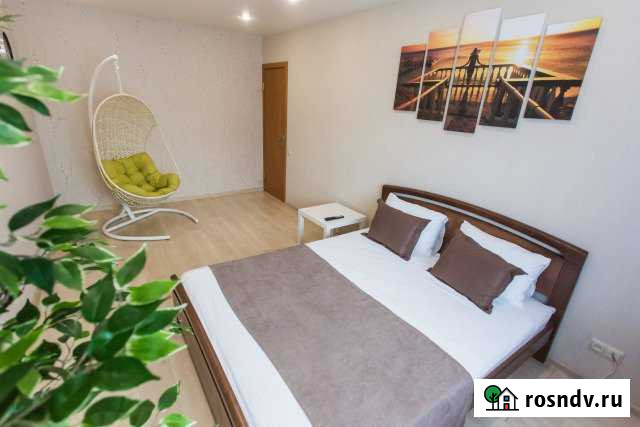 3-комнатная квартира, 60 м², 6/9 эт. в аренду посуточно в Новосибирске Новосибирск - изображение 1