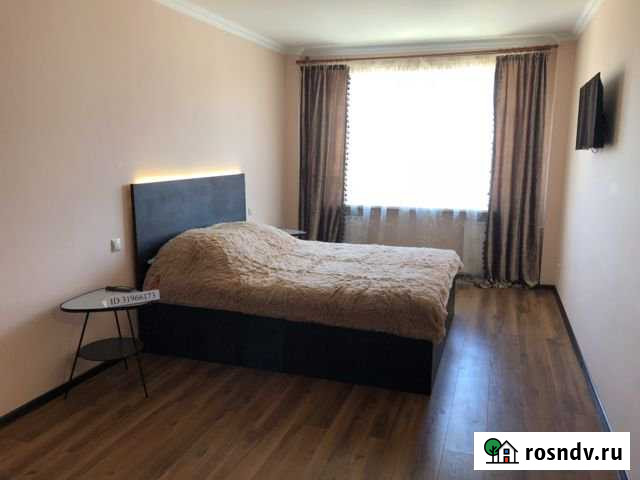 1-комнатная квартира, 40 м², 13/16 эт. в аренду посуточно в Серпухове Серпухов - изображение 1