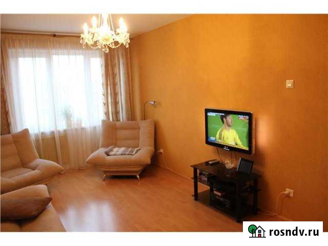 3-комнатная квартира, 60 м², 3/9 эт. в аренду посуточно в Новом Уренгое Новый Уренгой - изображение 1