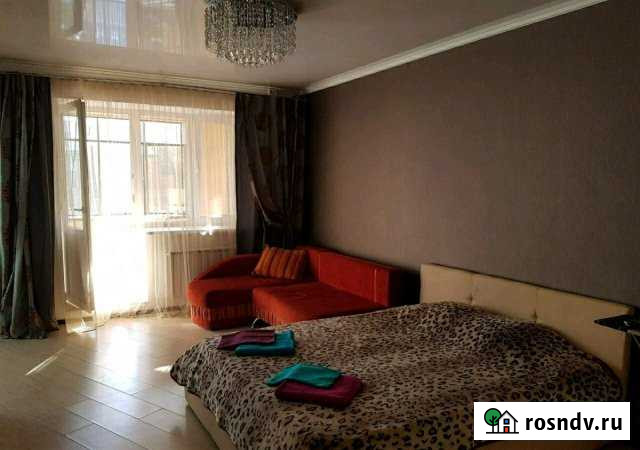 1-комнатная квартира, 37 м², 3/5 эт. в аренду посуточно в Канаше Канаш - изображение 1