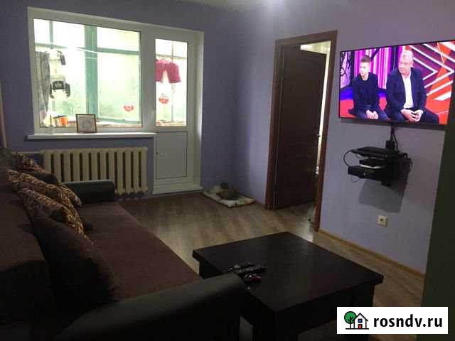 3-комнатная квартира, 60 м², 2/5 эт. в аренду на длительный срок в Тосно Тосно - изображение 1