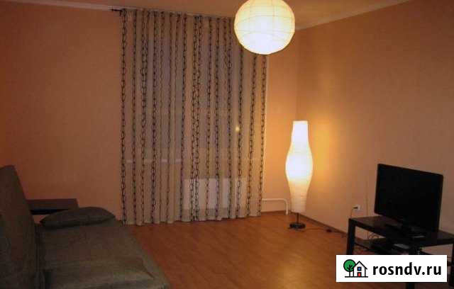 Комната 20 м² в 2-ком. кв., 4/9 эт. в аренду посуточно в Новом Уренгое Новый Уренгой - изображение 1