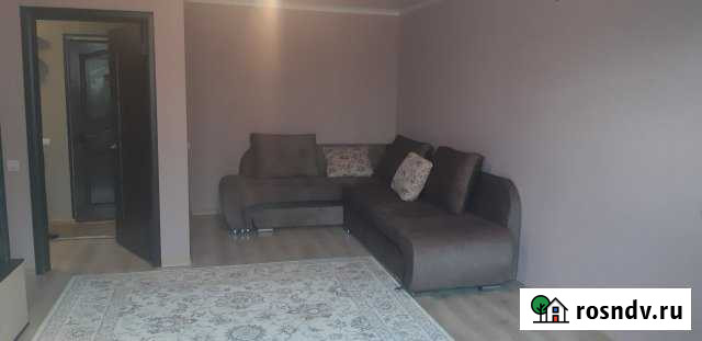 1-комнатная квартира, 36 м², 1/2 эт. в аренду посуточно в Соль-Илецке Соль-Илецк - изображение 1