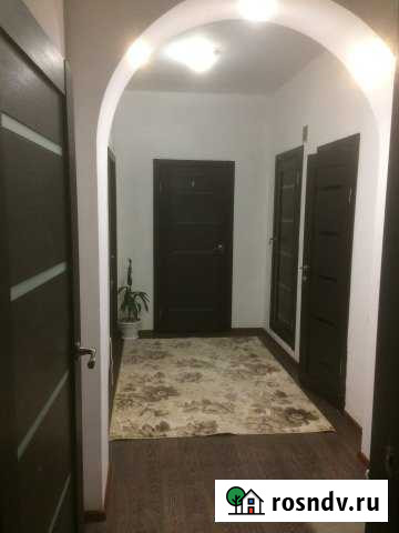 Комната 18 м² в 3-ком. кв., 1/2 эт. в аренду посуточно в Агое Агой - изображение 1