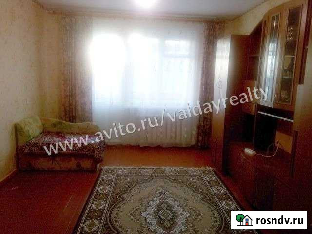 2-комнатная квартира, 46 м², 3/5 эт. на продажу в Валдае Валдай - изображение 1